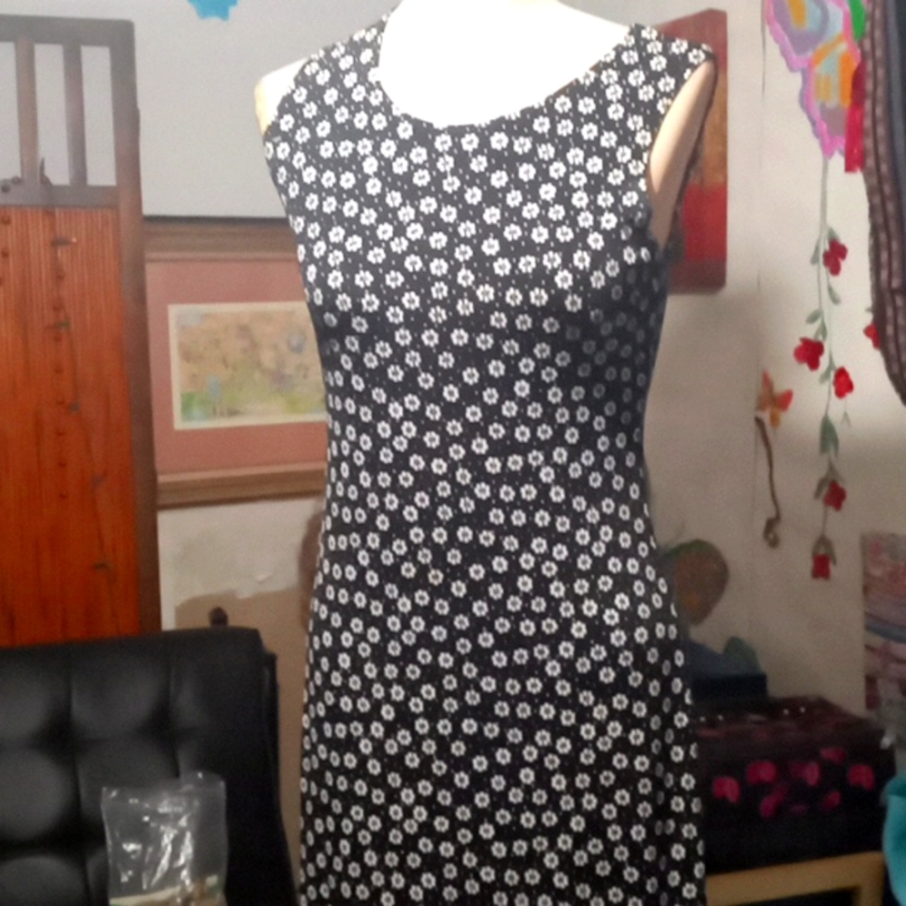 Original Vintage Esse Daisy Sundress Made in USA.   Sz. 6.
